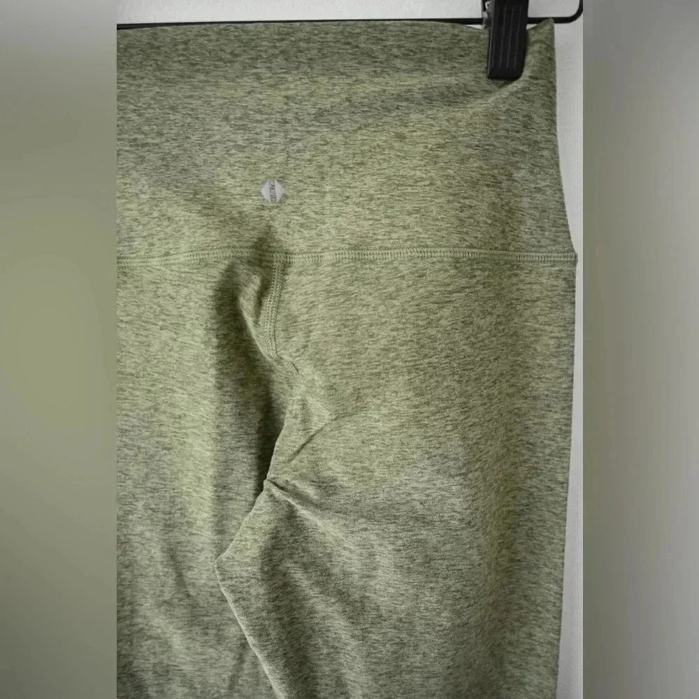 TAVI Ultra Soft Leggings - Picture 8 of 10
